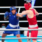 23.04.2021. Kielce. Finał kategorii ciężkiej Młodzieżowych Mistrzostw Świata Kobiet i Mężczyzn w Boksie. Na zdjęciu (od lewej): Jorge Luis Felimona Lobaina i Jakub Straszewski / Wiktor Taszłow / Radio Kielce