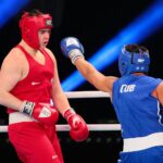 23.04.2021. Kielce. Finał kategorii ciężkiej Młodzieżowych Mistrzostw Świata Kobiet i Mężczyzn w Boksie. Na zdjęciu (od lewej): Jakub Straszewski i Jorge Luis Felimona Lobaina / Wiktor Taszłow / Radio Kielce