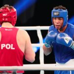 23.04.2021. Kielce. Finał kategorii ciężkiej Młodzieżowych Mistrzostw Świata Kobiet i Mężczyzn w Boksie. Na zdjęciu (od lewej): Jakub Straszewski i Jorge Luis Felimona Lobaina / Wiktor Taszłow / Radio Kielce