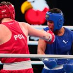 23.04.2021. Kielce. Finał kategorii ciężkiej Młodzieżowych Mistrzostw Świata Kobiet i Mężczyzn w Boksie. Na zdjęciu (od lewej): Jakub Straszewski i Jorge Luis Felimona Lobaina / Wiktor Taszłow / Radio Kielce