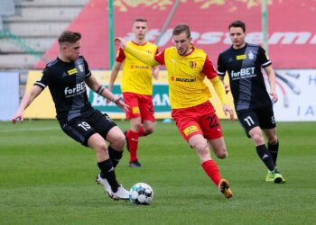 24.04.2021. Kielce. 26. kolejka Fortuna 1. Ligi Korona Kielce - ŁKS Łódź / Wiktor Taszłow / Radio Kielce