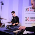 05.04.2021. Studio Gram Radia Kielce. Koncert Łukasza Mazura i NO NAME / Wiktor Taszłow / Radio Kielce