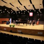 25.04.2021. Kielce. Koncert "Przed wielkim Konkursem Chopinowskim z orkiestrą kameralną Filharmonii Narodowej" / Wiktor Taszłow / Radio Kielce