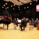 25.04.2021. Kielce. Koncert "Przed wielkim Konkursem Chopinowskim z orkiestrą kameralną Filharmonii Narodowej" / Wiktor Taszłow / Radio Kielce