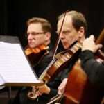 25.04.2021. Kielce. Koncert "Przed wielkim Konkursem Chopinowskim z orkiestrą kameralną Filharmonii Narodowej" / Wiktor Taszłow / Radio Kielce