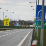 26.04.2021. Prząsław koło Jędrzejowa. Droga krajowa nr 78. Dojazd do ronda / Wiktor Taszłow / Radio Kielce