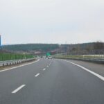 26.04.2021. Cedzyna. Droga S74. Dojazd do ronda / Wiktor Taszłow / Radio Kielce