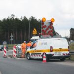 26.04.2021. Cedzyna. Droga S74. Dojazd do ronda / Wiktor Taszłow / Radio Kielce