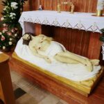 02.04.2021. Groby pańskie w Świętokrzyskiem. Parafia św. Józefa Robotnika - ul. Turystyczna / Wiktor Taszłow / Radio Kielce