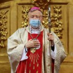 03.04.2021 Kielce. Katedra. Liturgia Wigilii Paschalnej. Na zdjęciu: biskup Andrzej Kaleta / Wiktor Taszłow / Radio Kielce