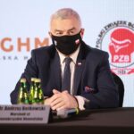 13.04.2021. Kielce. Konferencja dotycząca Młodzieżowych Mistrzostw Świata w boksie w Kielcach. Na zdjęciu: Andrzej Bętkowski - marszałek województwa świętokrzyskiego / Wiktor Taszłow / Radio Kielce