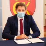 15.04.2021. Kielce. Nowi zastępcy prezydenta Kielc. Na zdjęciu: Marcin Chłodnicki - nowy zastępca prezydenta Kielc / Wiktor Taszłow / Radio Kielce