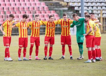 14.03.2021. Kielce. 24. kolejka III ligi: Korona II Kielce - Wisła Puławy / Wiktor Taszłow / Radio Kielce