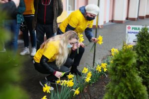 22.04.2021. Kielce. Kampania „Pola Nadziei” / Wiktor Taszłow / Radio Kielce