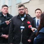 22.04.2021. Kielce. Konferencja posła Krzysztofa Bosaka "W obronie przedsiębiorców dotkniętych restrykcjami". Przemawia Michał Sokolnicki - Konfederacja / Wiktor Taszłow / Radio Kielce