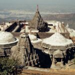 Muzyczne podróże. Indie / Danuta Rasała