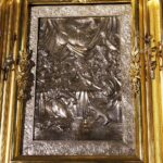 06.05.2021 Kielce. Katedra. Obraz Matki Bożej Łaskawej Kieleckiej. Zasuwa / Jarosław Kubalski / Radio Kielce