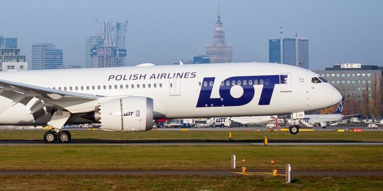 samolot, LOT / LOT Polish Airlines