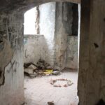 02.05.2021. Podzamcze Piekoszowskie. Ruiny pałacu Tarłów / Marcin Marszałek / Radio Kielce