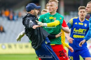 29.05. 2021. Kielce. 32. kolejka Fortuna 1 Ligi: Korona Kielce - Arka Gdynia. Awantura w doliczonym czasie gry / Paweł Jańczyk / Fotografia Piękna