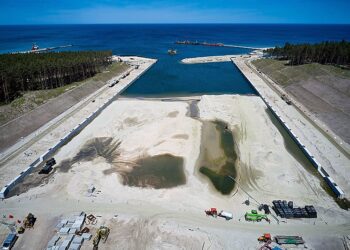 10.05.2021. Skowronki. Teren budowy kanału żeglugowego na Mierzei Wiślanej / Adam Warżawa / PAP