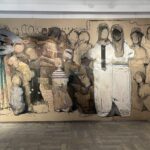 23.05.2021. Sandomierz. Dominik Woźniak maluje obraz przedstawiający legendę o Henryku Sandomierskim i Judycie / Grażyna Szlęzak-Wójcik / Radio Kielce