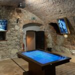 31.05.2021. Sandomierz. Podziemna Trasa Turystyczna. Wystawa multimedialna „Legendarna komnata” / Grażyna Szlęzak-Wójcik / Radio Kielce