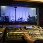 07.05.2021. Kielce. Studio Gram. Koncert zespołu MDRUMMER / Stanisław Blinstrub / Radio Kielce