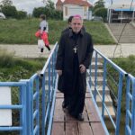 28.05.2021. Sandomierz. Majówka na statku. Na zdjęciu biskup Krzysztof Nitkiewicz / Grażyna Szlęzak-Wójcik / Radio Kielce