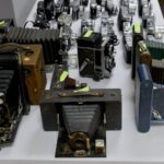 19.05.2021. Jędrzejów. Muzeum im. Przypkowskich. Kolekcja zabytkowych aparatów / Muzeum im. Przypkowskich w Jędrzejowie