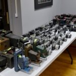 19.05.2021. Jędrzejów. Muzeum im. Przypkowskich. Kolekcja zabytkowych aparatów / Muzeum im. Przypkowskich w Jędrzejowie