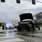 23.05.2021. Kielce. Wypadek na skrzyżowaniu al. IX Wieków Kielc i ulicy Nowy Świat / Piotr Kwaśniewski / Radio Kielce