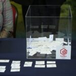 26.05.2021. Piekoszów. Losowanie zwycięzców loterii podatkowej / Marcin Marszałek / Radio Kielce