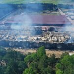 17.05.2021. Krasocin. Dogaszanie pożaru na terenie zakładu Zefir / Jarosław Kubalski / Radio Kielce