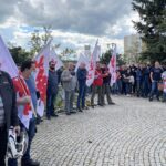 28.05.2021. Starachowice. Pikieta przed zakładami MAN / Anna Głąb / Radio Kielce