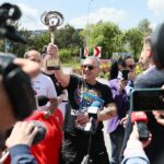 26.05.2021. Kielce. Otwarcie ronda WOŚP. Na zdjęciu (w środku): Jurek Owsiak / Wiktor Taszłow / Radio Kielce