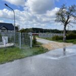 07.05.2021 Skórnice. Ścieki na drodze / Magdalena Galas-Klusek / Radio Kielce