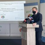 10.05.2021. Kielce. WFOŚiGW. Konferencja dotycząca naboru wniosków do programu usuwania azbestu. Na zdjęciu: Ryszard Gliwiński - prezes WFOŚiGW / Monika Miller / Radio Kielce