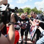 26.05.2021. Kielce. Otwarcie ronda WOŚP. Na zdjęciu (w środku): Jurek Owsiak / Wiktor Taszłow / Radio Kielce