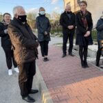 08.05.2021. Budy Brodzkie. Poświęcenie odnowionej kapliczki maryjnej / Anna Głąb / Radio Kielce