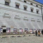 03.05.2021 Sandomierz. Wystawa plenerowa poświęcona Konstytucji 3 Maja / Grażyna Szlęzak-Wójcik / Radio Kielce