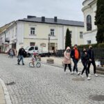 01.05.2021 Sandomierz. Turyści odwiedzają miasto w majówkę / Grażyna Szlęzak-Wójcik / Radio Kielce