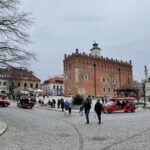 01.05.2021 Sandomierz. Turyści odwiedzają miasto w majówkę / Grażyna Szlęzak-Wójcik / Radio Kielce