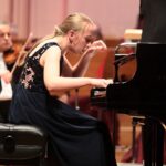 28.05.2021. Kielce. Filharmonia Świętokrzyska - Koncert laureatów najstarszych grup Konkursu im. Moszkowskiego. Przy fortepianie Anna Maria Urzędowska / Wiktor Taszłow / Radio Kielce