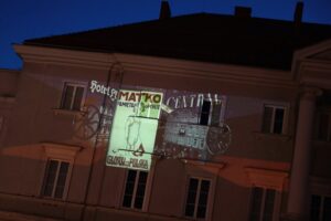 28.05.2021. Kielce. Mapping na kieleckim Rynku w 100. rocznicę wybuchu III powstania śląskiego / Wiktor Taszłow / Radio Kielce