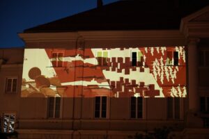 28.05.2021. Kielce. Mapping na kieleckim Rynku w 100. rocznicę wybuchu III powstania śląskiego / Wiktor Taszłow / Radio Kielce