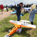 29.05.2021. Kowala. Piknik modelarski / Wiktor Taszłow / Radio Kielce