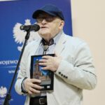 31.05.2021. Kielce. Wręczenie nagród w konkursie literackim „Tak widzę świat, tak go czuję – rok później”. Na zdjęciu: Stanisław Nyczaj - prezes Związku Literatów Polskich / Wiktor Taszłow / Radio Kielce