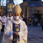 07.05.2021. Kielce. Bazylika katedralna. Święto Matki Bożej Łaskawej Kieleckiej. Na zdjęciu: biskup Marian Florczyk / Jarosław Kubalski / Radio Kielce