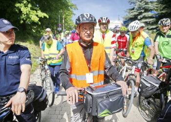 Biskup Marian Florczyk zaprasza na rowerową majówkę